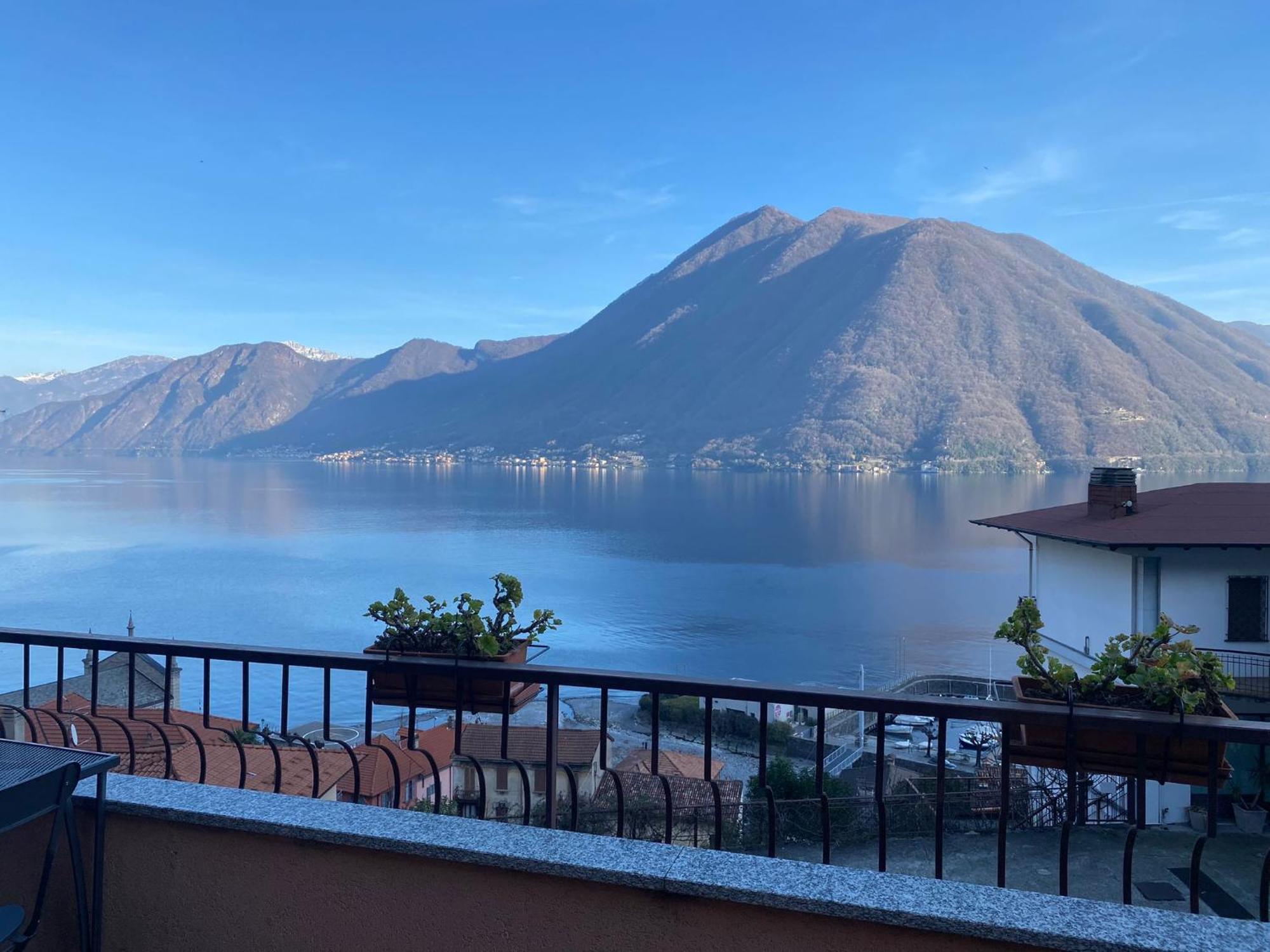 The Bell Tower - Apartments On The Lake Argegno Exterior foto